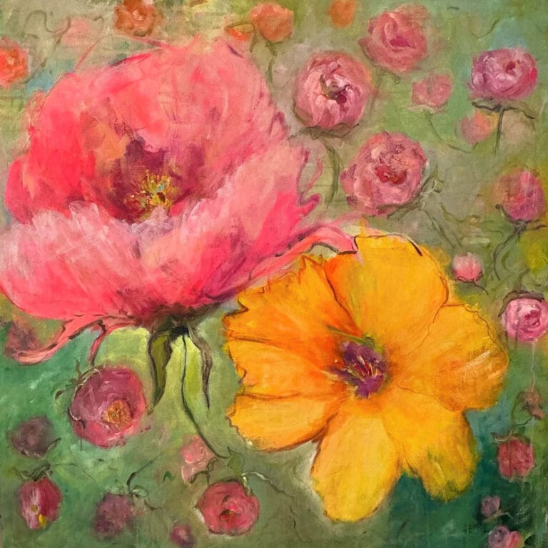En stor rosa og en gul blomst fyller nesten hele lerretet, fargene er intense og sterke, bakgrunnen er i grønntoner, flere små rosa blomster svever rundt de store blomstene som konkurererer om plassen, kan se ut som en dans eller en liten flørt dem i mellom